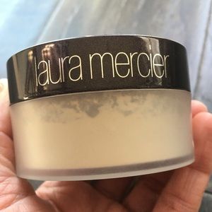 Laura Mercier Translucent Setting Powder